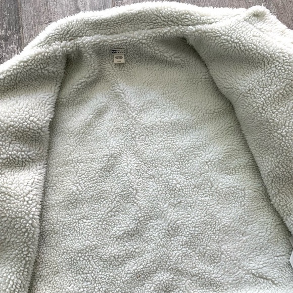 ๐ฅ๐ฅBILLABONG - SUCH A TRIP DENIM JACKET๐ฅ๐ฅ - Picture 8 of 11